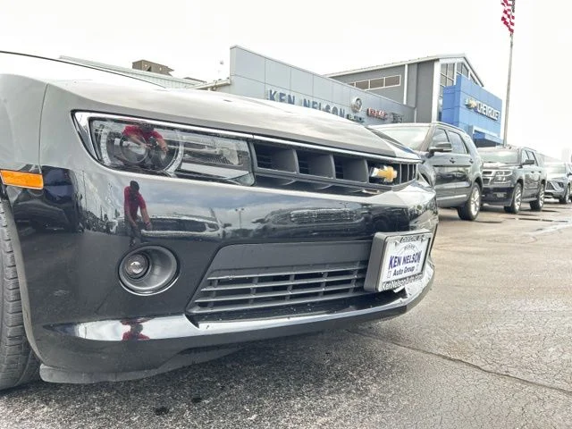 Used 2015 Black Chevrolet 2LT image 4