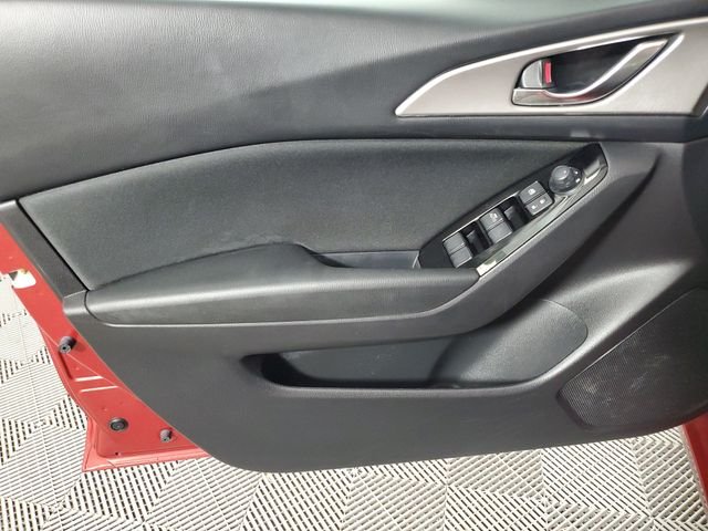 Used 2018 Red Mazda Sport image 18