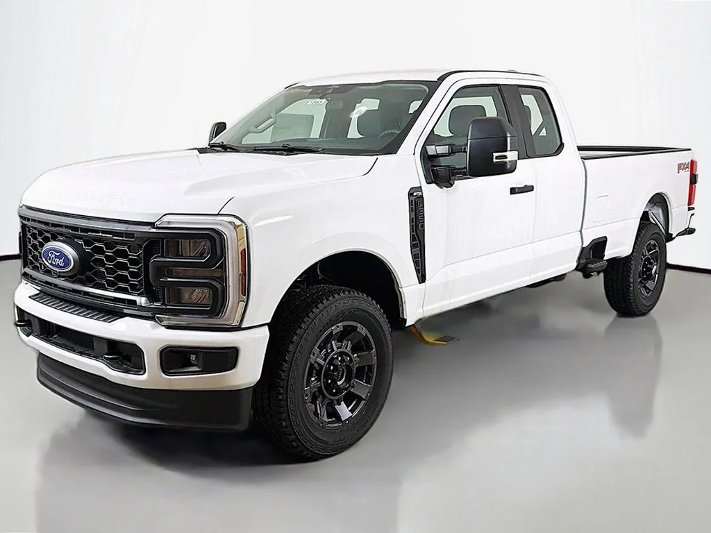New 2025 Oxford White Ford F-350® XL image 6