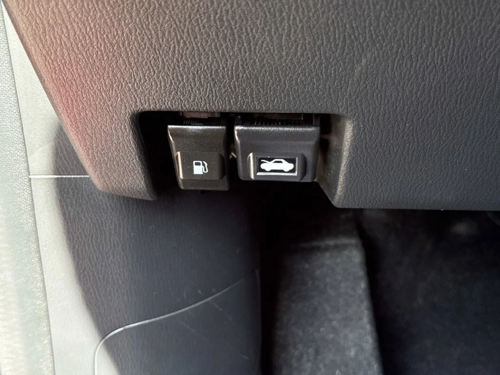 Used 2020 Red Mazda Grand Touring image 45