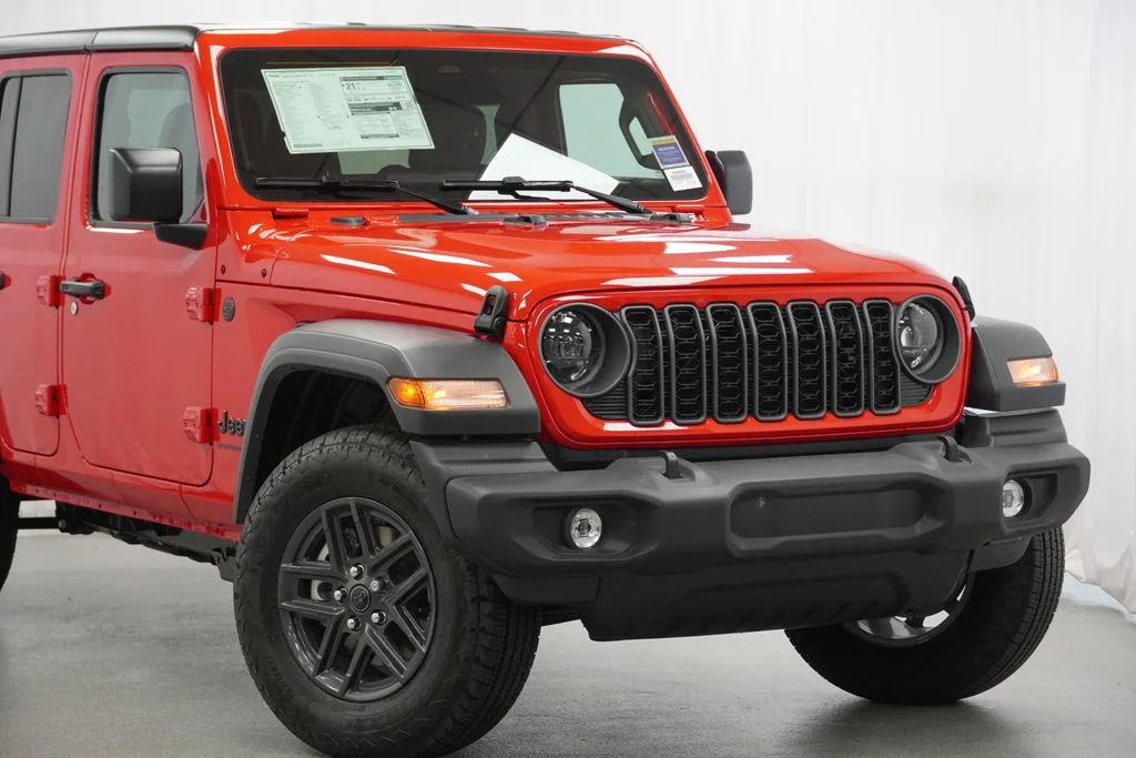 New 2026 Firecracker Red Clearcoat Jeep Sport S image 3