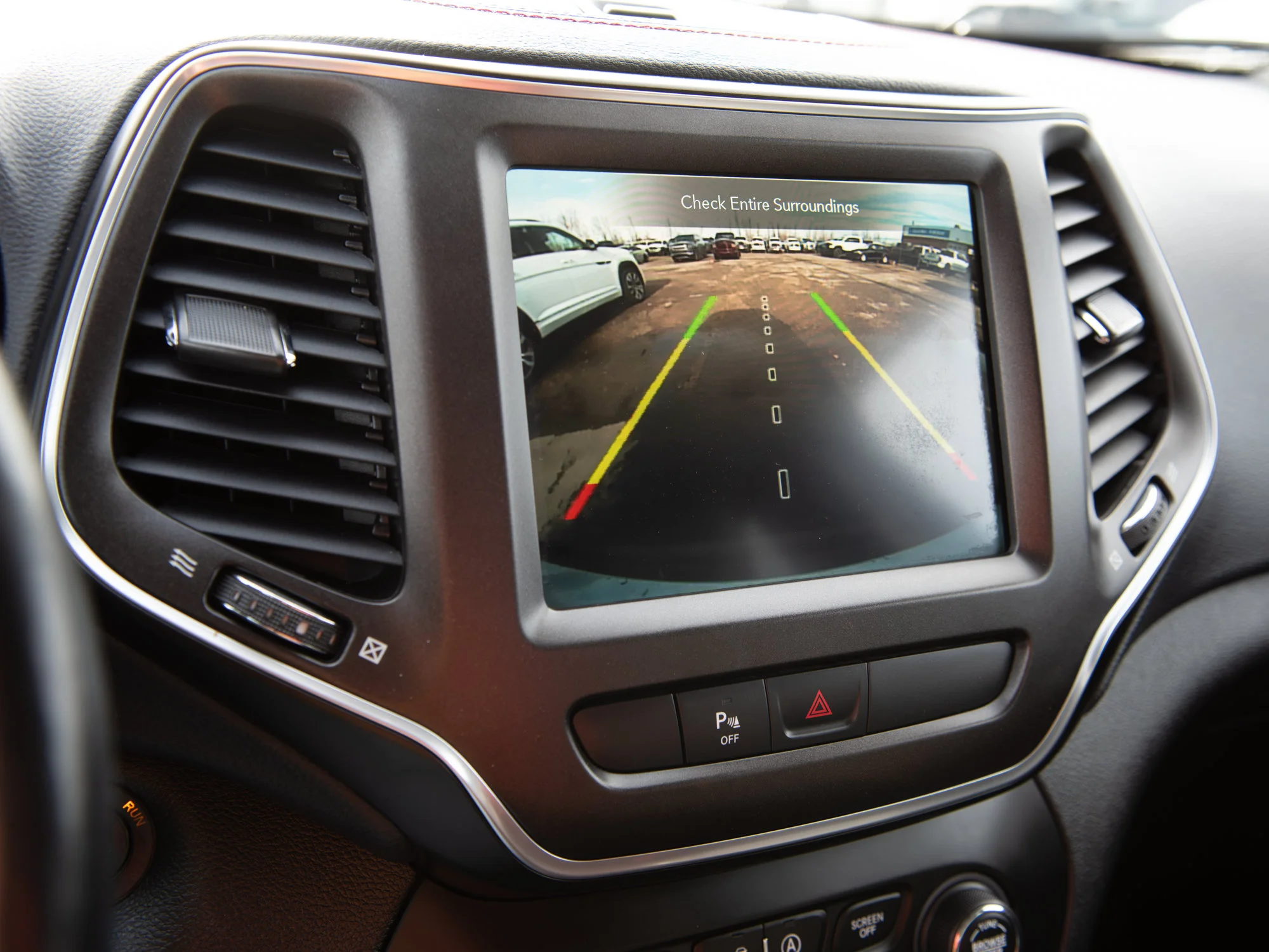 Used 2020 Silver Jeep Trailhawk* 4x4, Panoramic Roof, Trailer Tow Group, Remote Start image 22