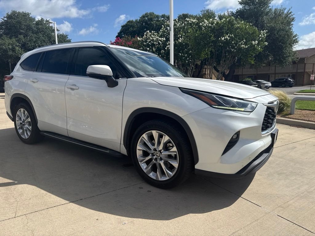 Used 2020 White Toyota Limited image 16