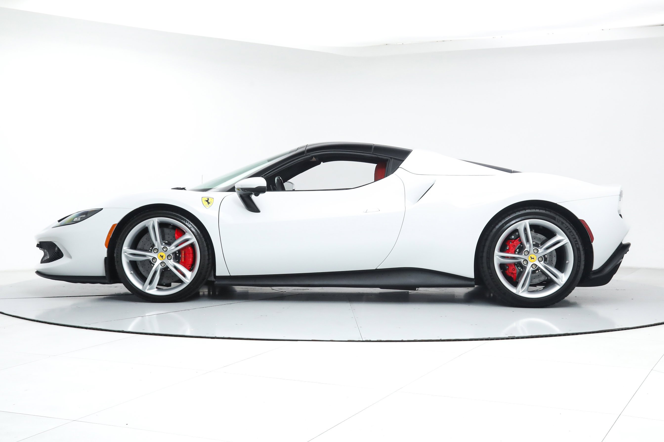 2024 Ferrari 296 Base - Photo 7