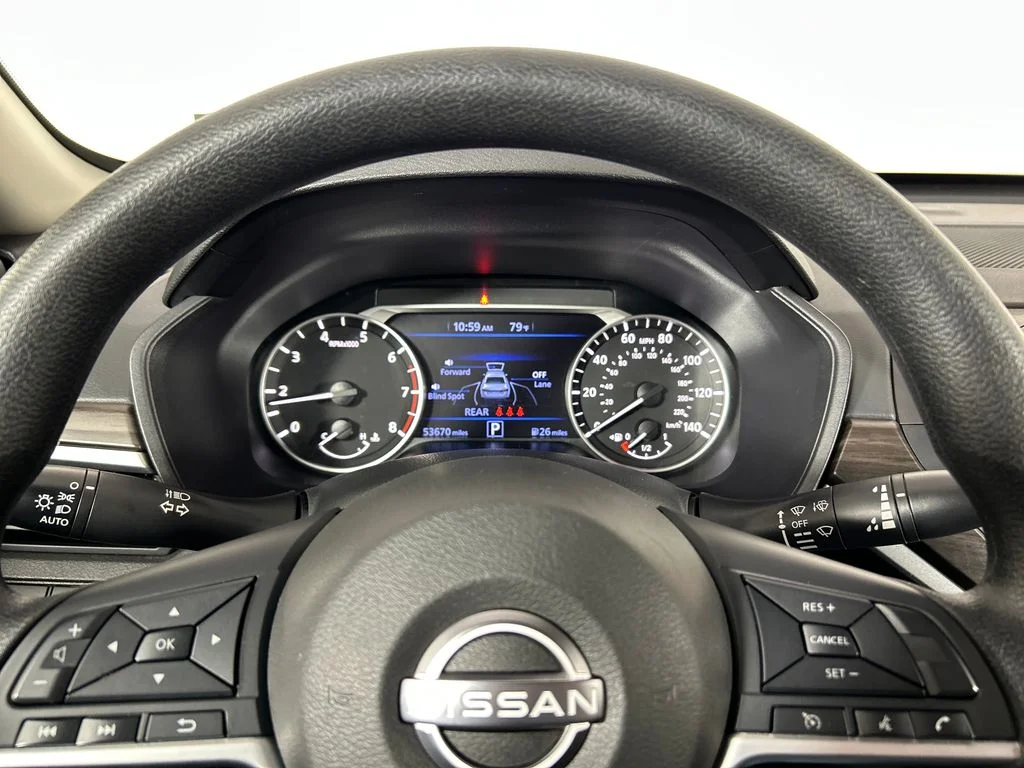Used 2024 Red Nissan 2.5 SV image 13