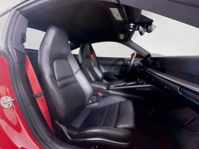 Used 2020 Red Porsche Carrera image 28