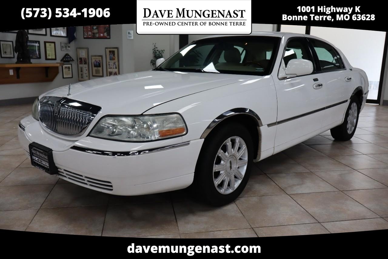 2007 Lincoln Town Car Signature Limited