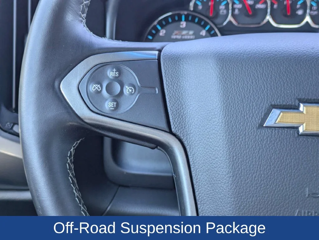 Used 2018 Silver Chevrolet LT image 23