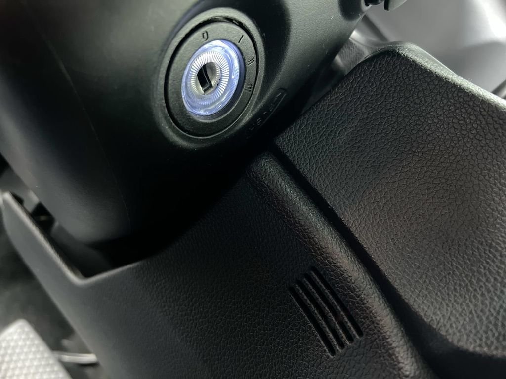 Used 2019 Gray Honda LX image 20
