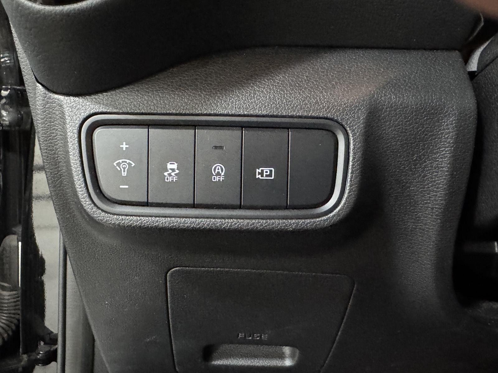 2023 Kia Soul S - Photo 23