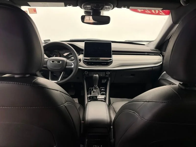 Used 2024 White Jeep Limited image 16
