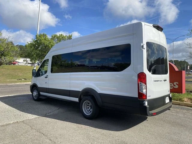 New 2026 White Ford XLT image 5