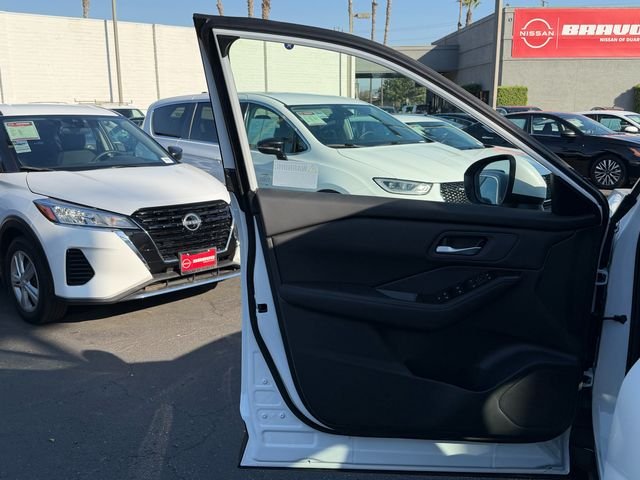 New 2026 Everest White Pearl TriCoat Nissan SV image 13