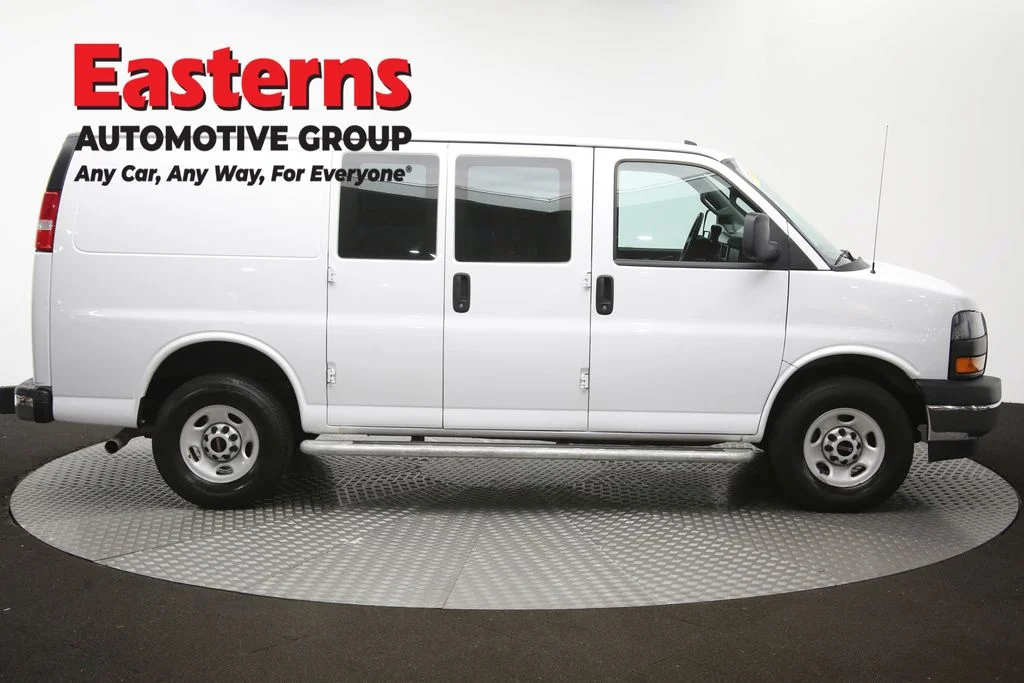 Used 2024 White GMC Work Van image 42