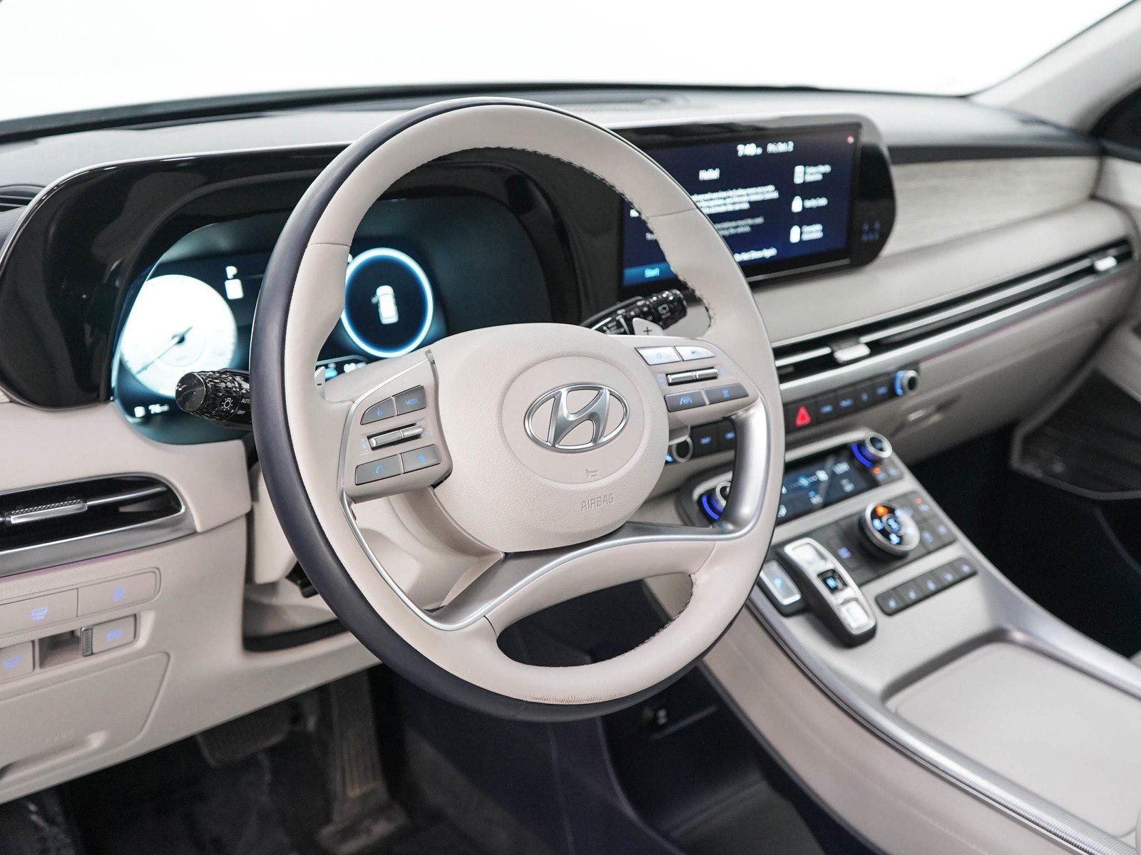 Used 2023 Hyper White Hyundai Calligraphy AWD image 22