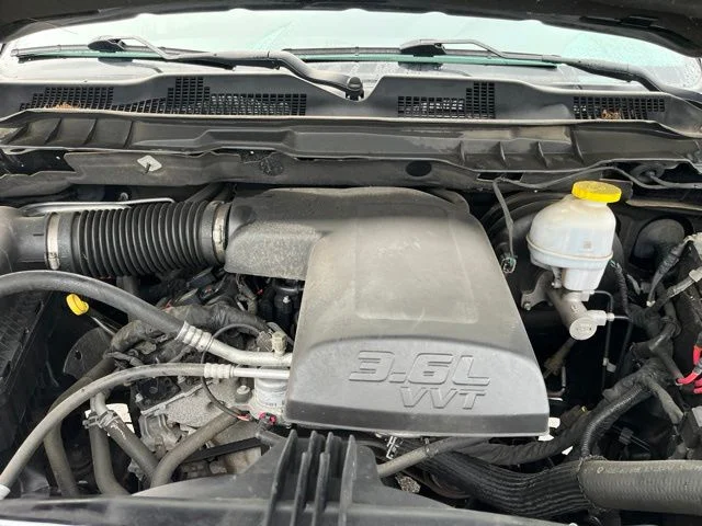 Used 2024 Black Ram SLT image 31