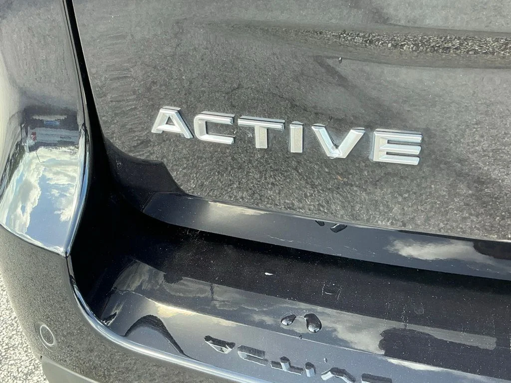 Used 2025 Black Ford Active image 21