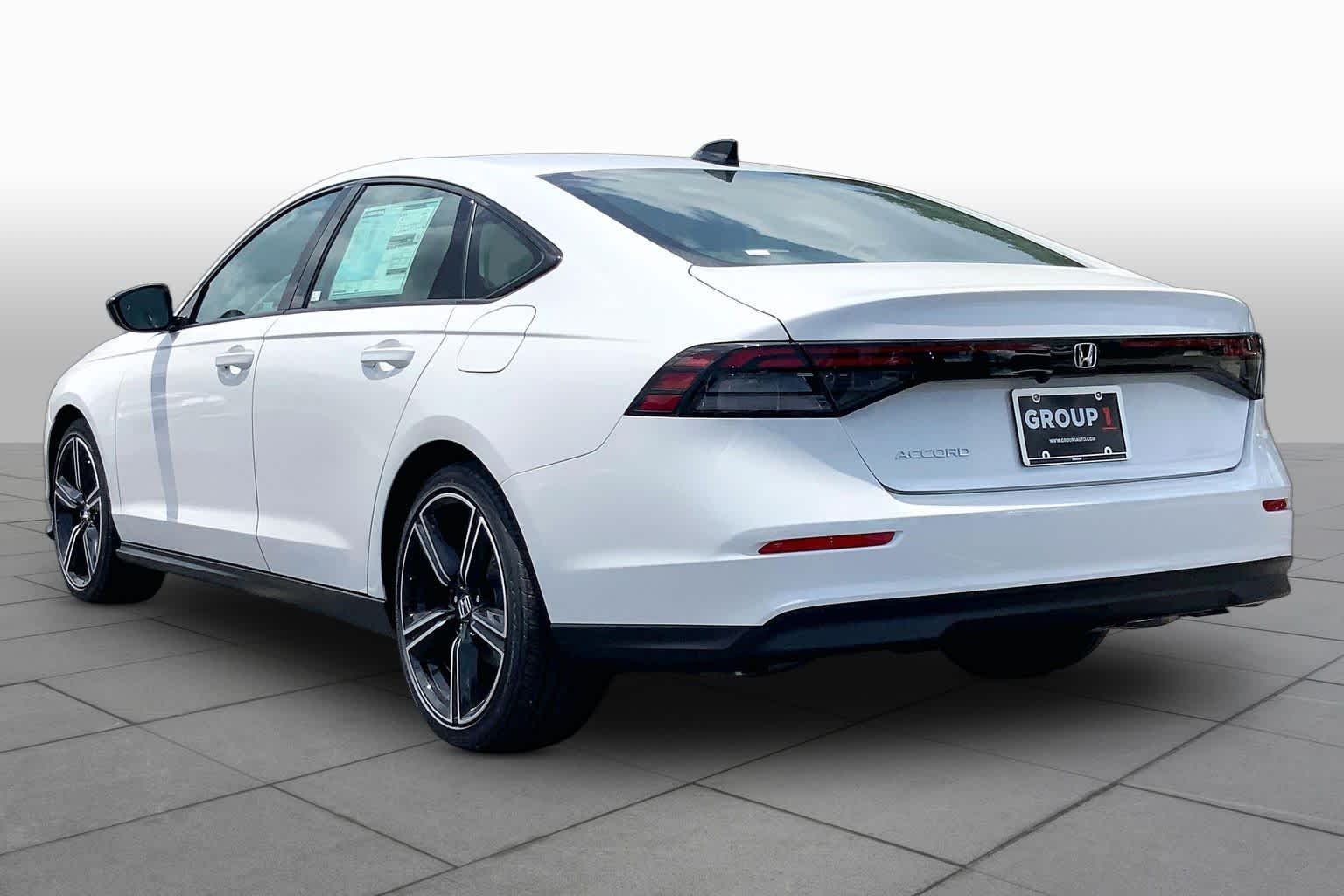 New 2026 Platinum White Pearl Honda SE image 12