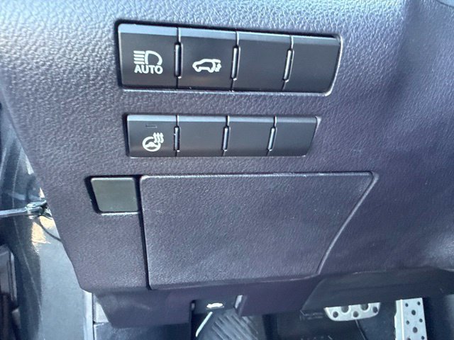 Used 2022  Lexus 350 F Sport Handling image 26