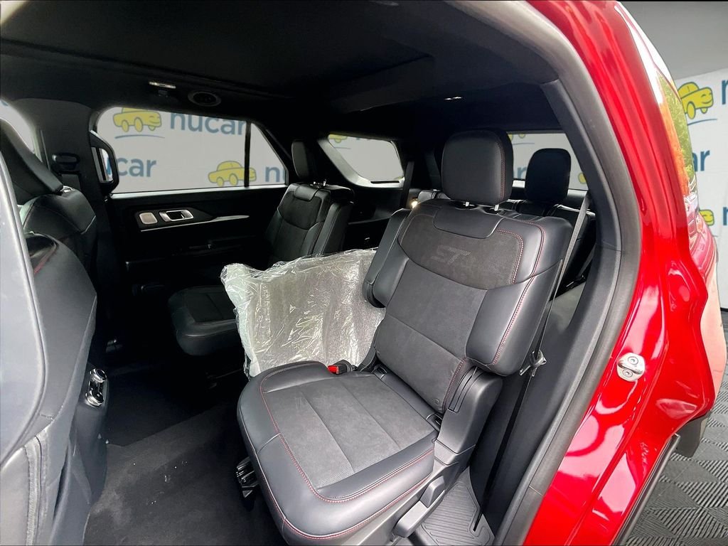 New 2026 Rapid Red Metallic Tinted Clearcoat Ford ST image 11