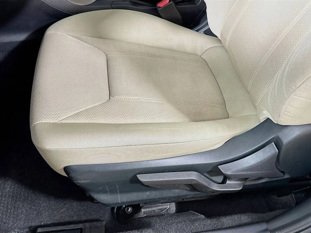 Used 2020 Blue Subaru Base image 23