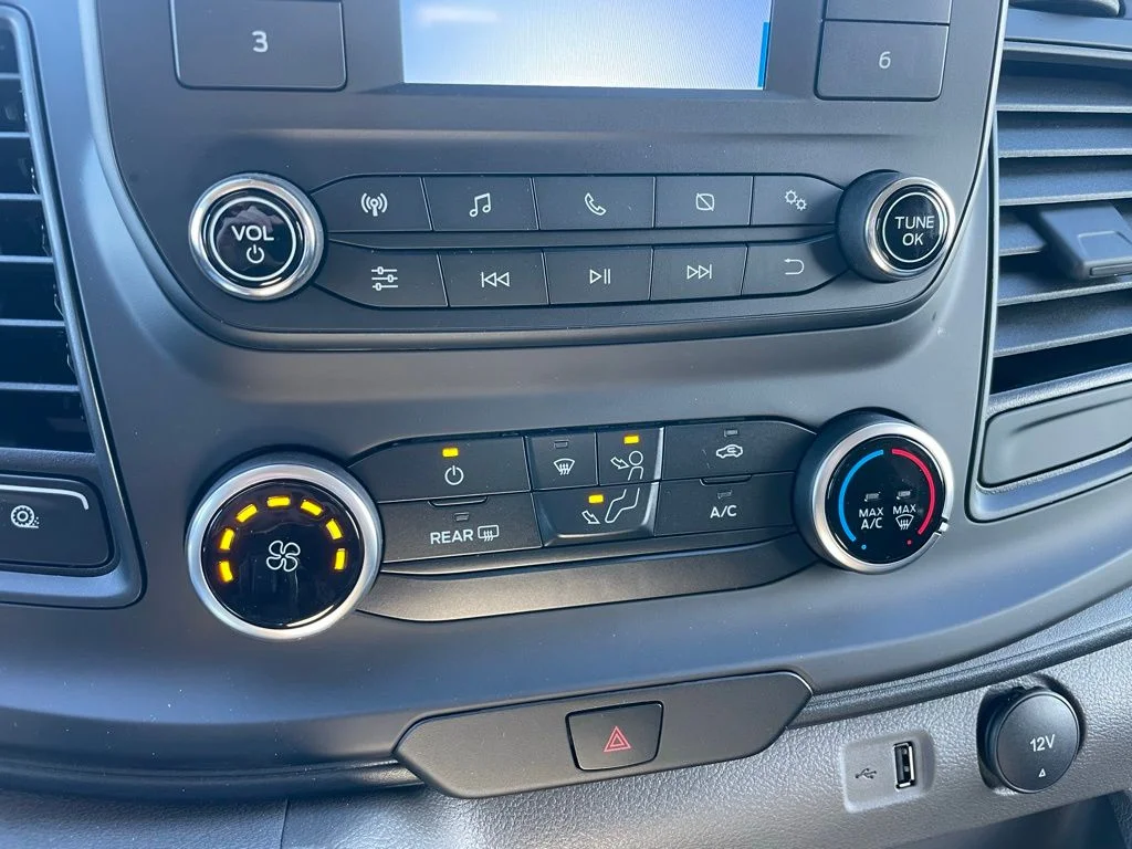2025 Ford Transit Van Base - Photo 11