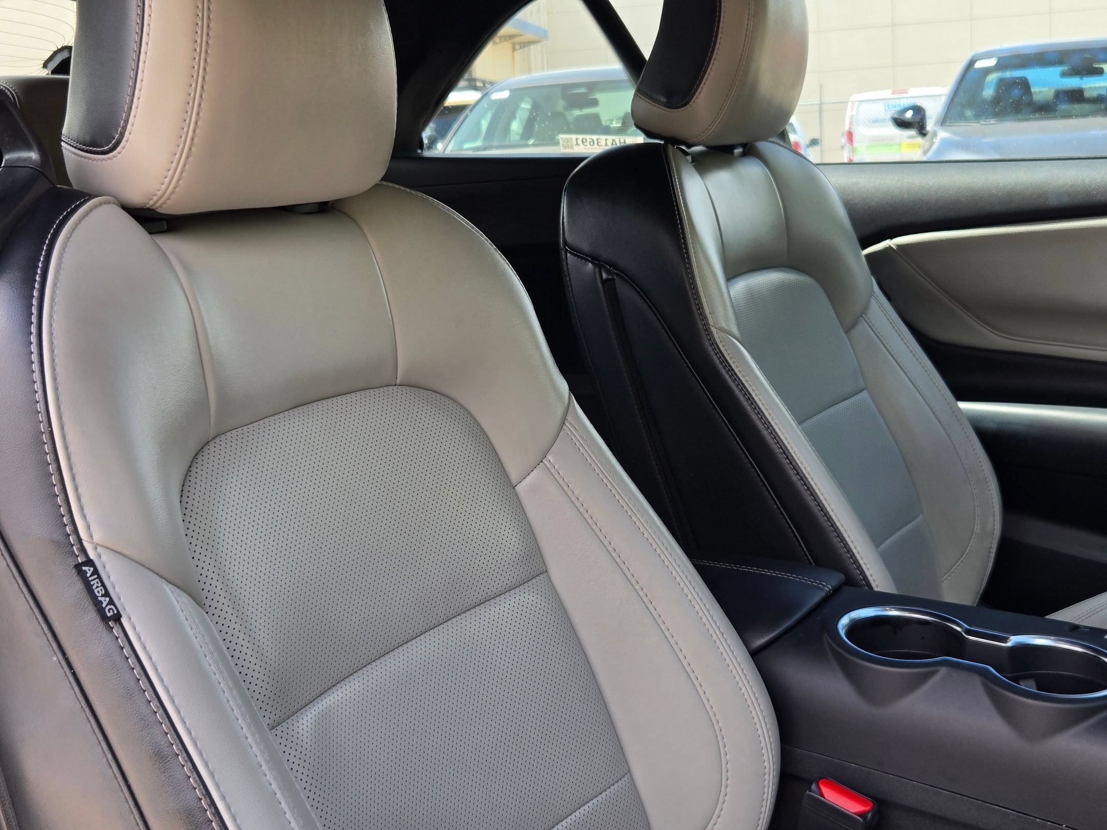 Used 2024 Silver Ford EcoBoost Premium image 27