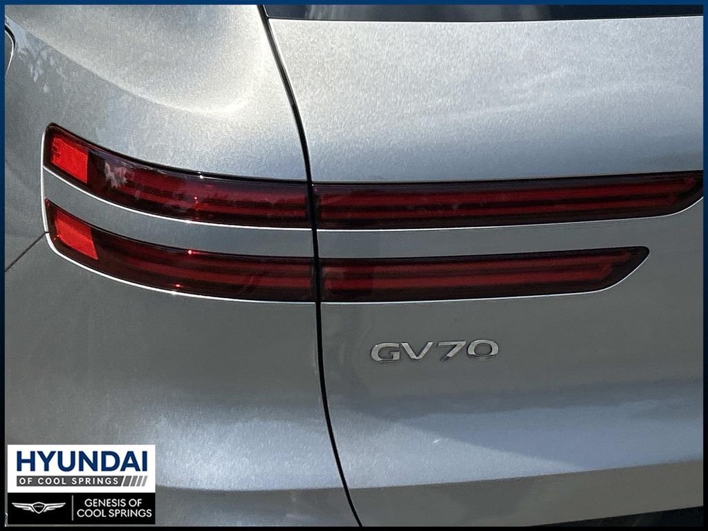 Used 2022 Silver Genesis 3.5T Sport image 10