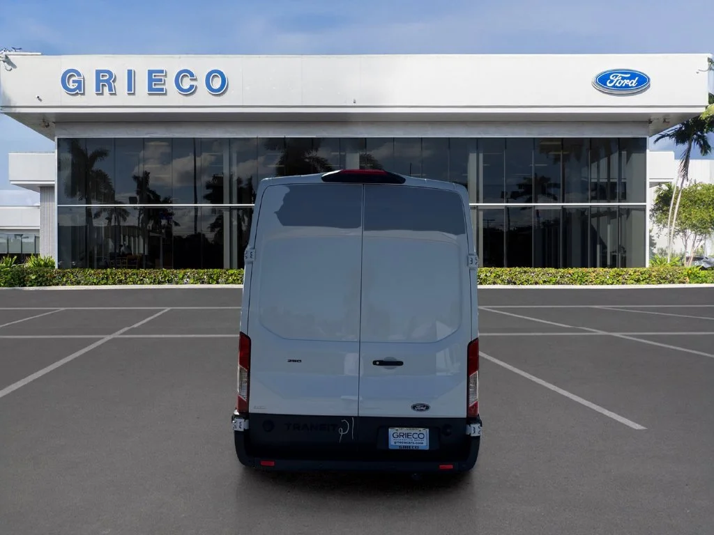 New 2027 White Ford Base image 6