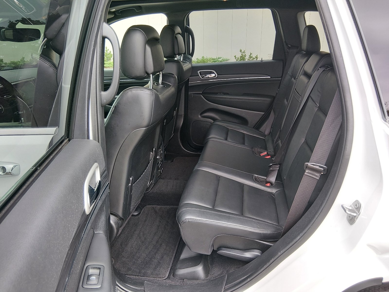 Certified Used 2022 Bright White Clear Coat Jeep Limited image 12