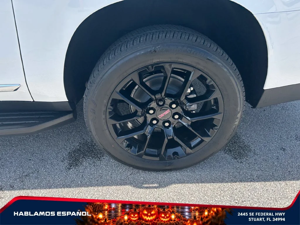 New 2026 Summit White GMC Denali image 9