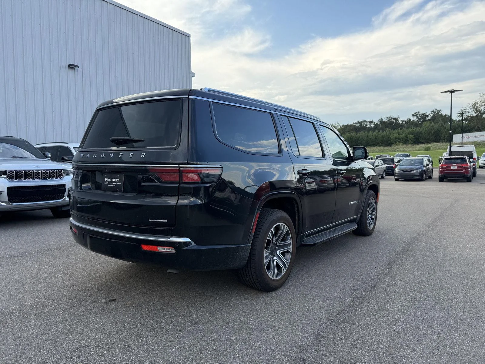 Used 2024 Diamond Black Crystal Pearlcoat Jeep Series II image 6
