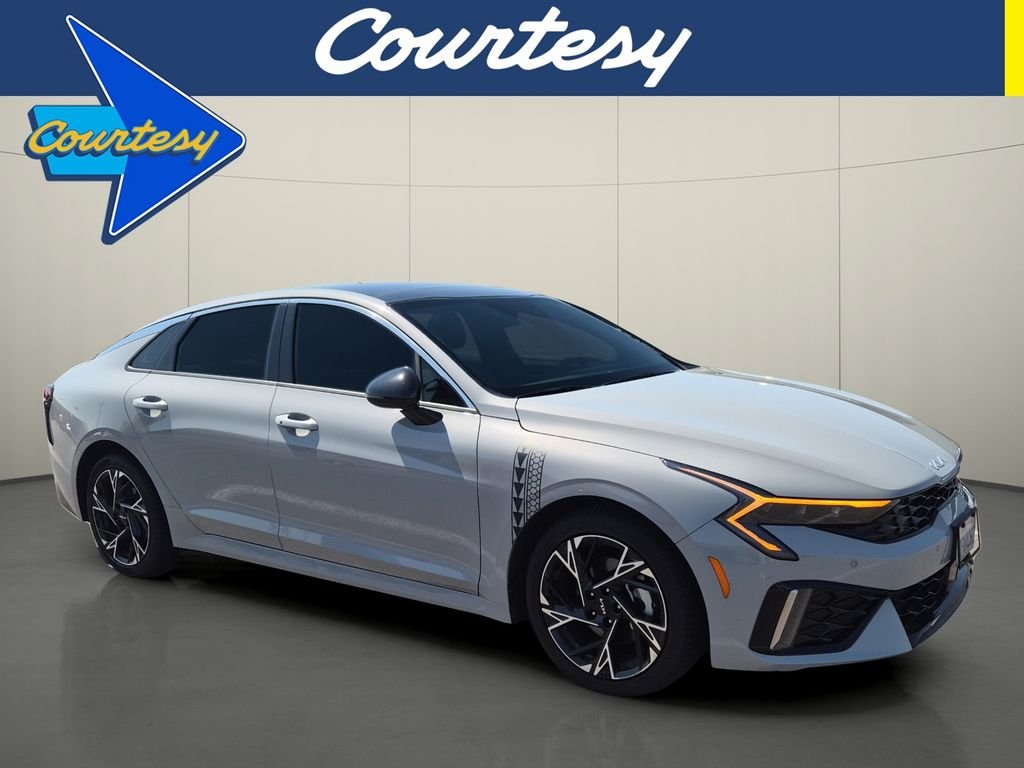 Used 2025 Gray Kia GT-Line image 1