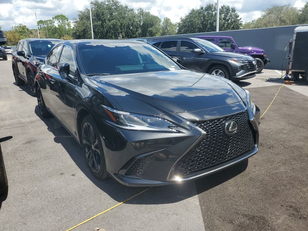 2025 Lexus ES