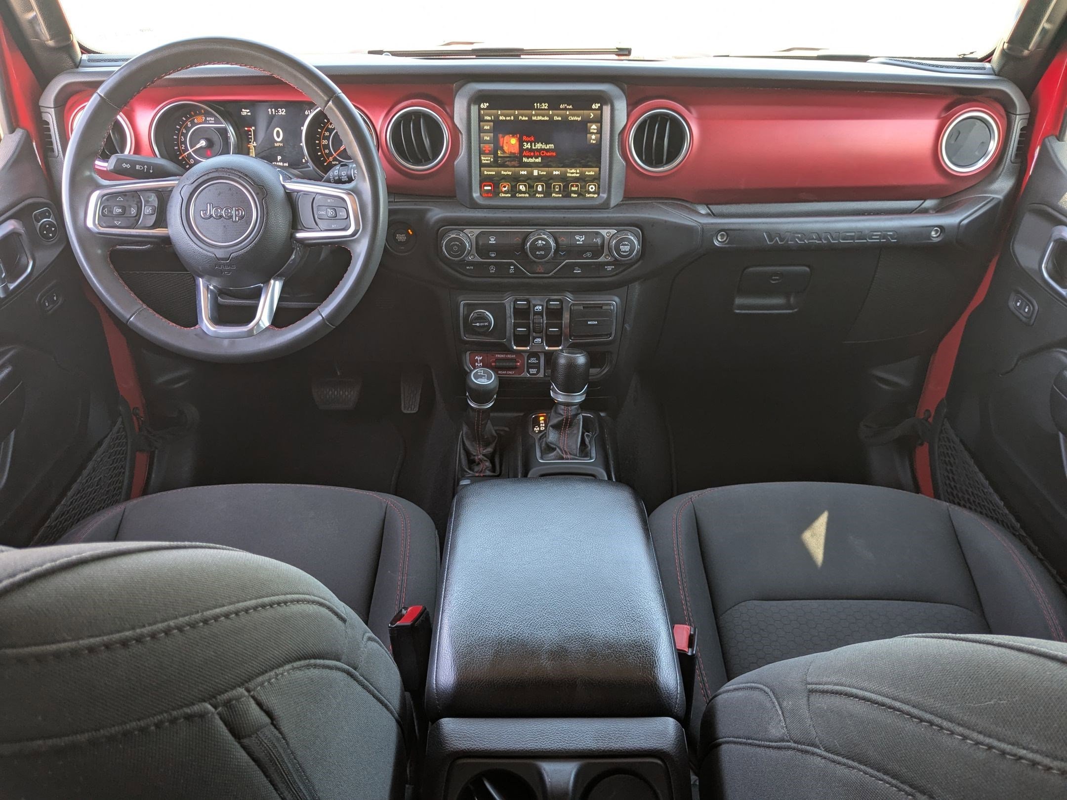 2023 Jeep Wrangler 4-Door Rubicon - Photo 29
