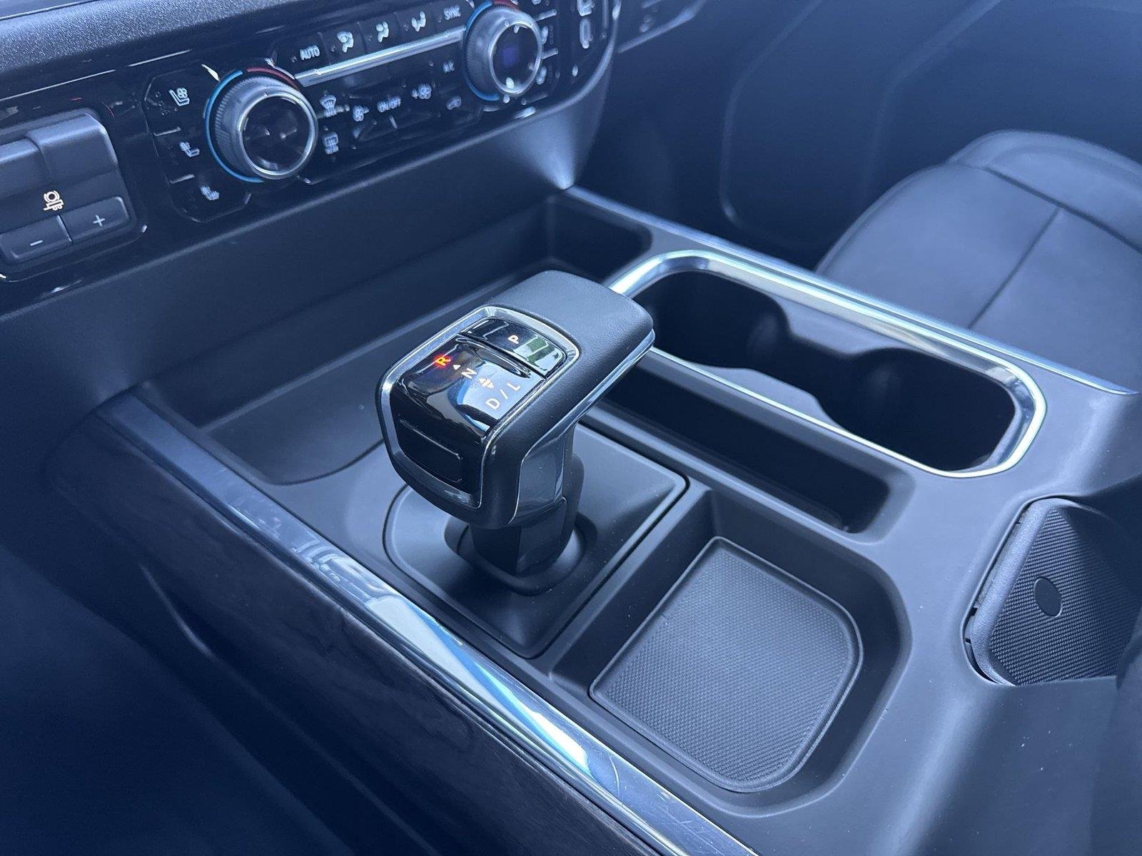 2024 Chevrolet Silverado 1500 LTZ - Photo 16