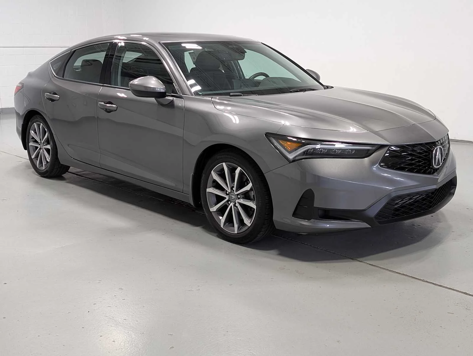 Used 2025 Liquid Carbon Metallic Acura  image 6