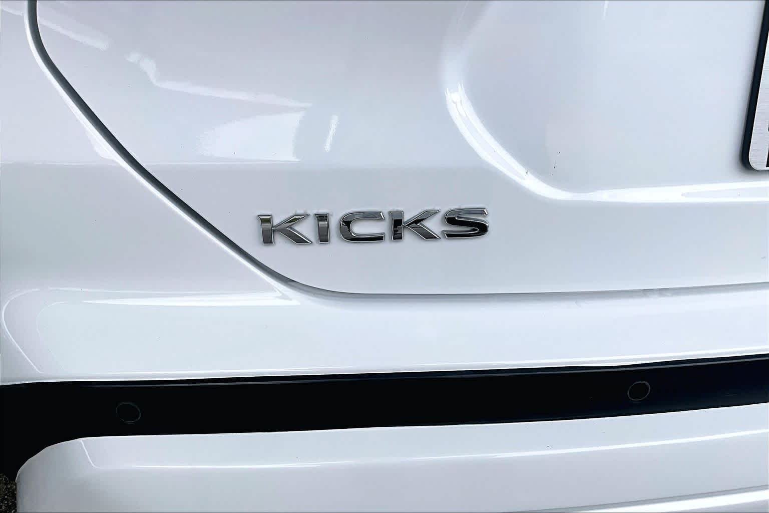 Used 2022 Fresh Powder Nissan S image 10