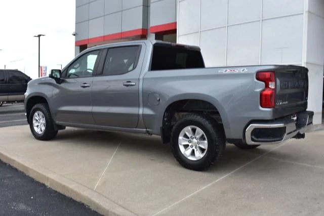 Used 2021 Gray Chevrolet LT image 7