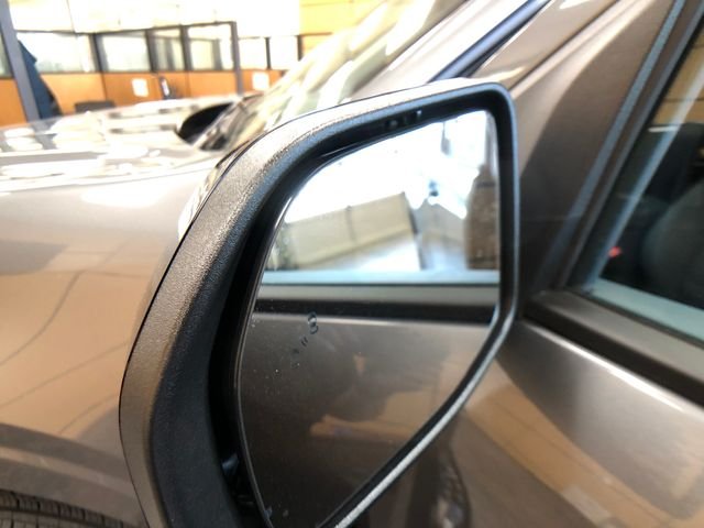 New 2026 Carbonized Gray Metallic Ford XLT image 23