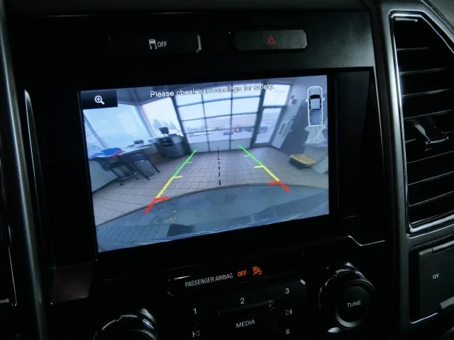 Used 2015 Blue Ford XLT image 23
