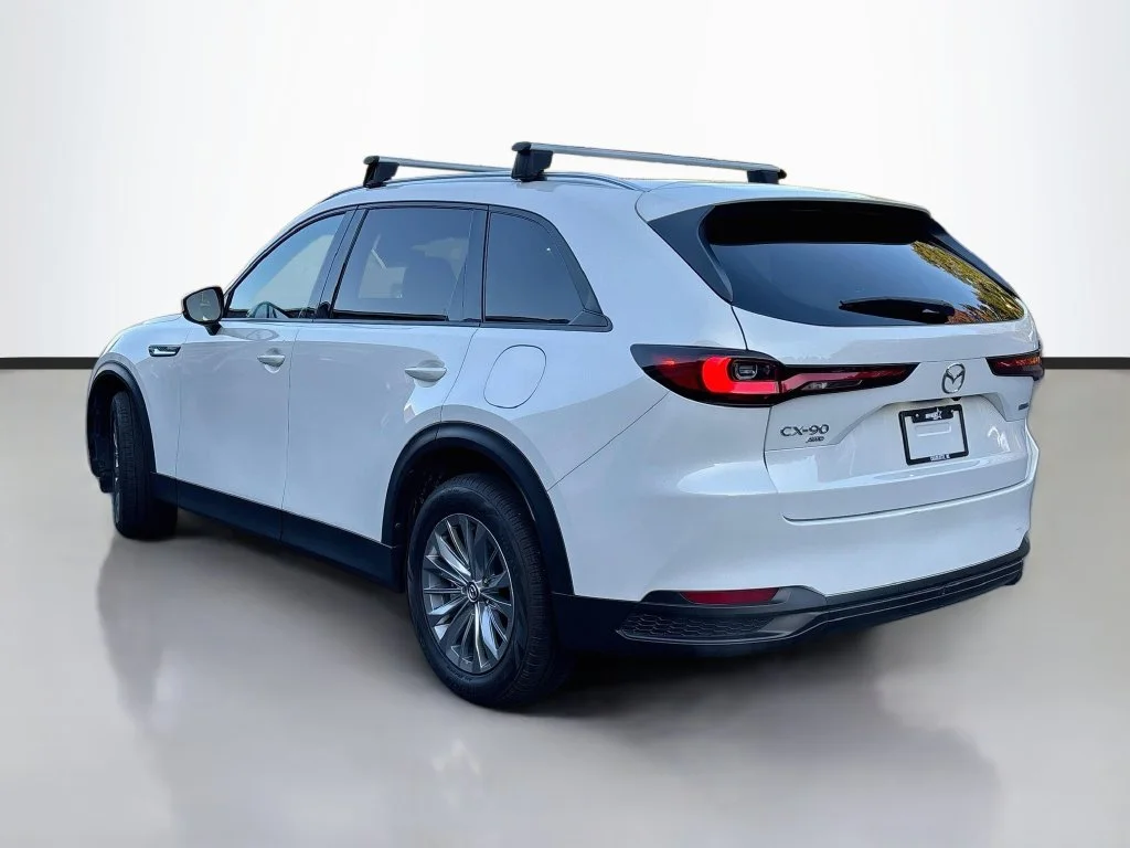 Certified Used 2024 White Mazda Preferred image 5