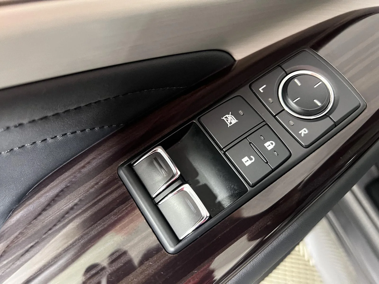 Used 2020 Nebula Gray Pearl Lexus RC 300 image 12