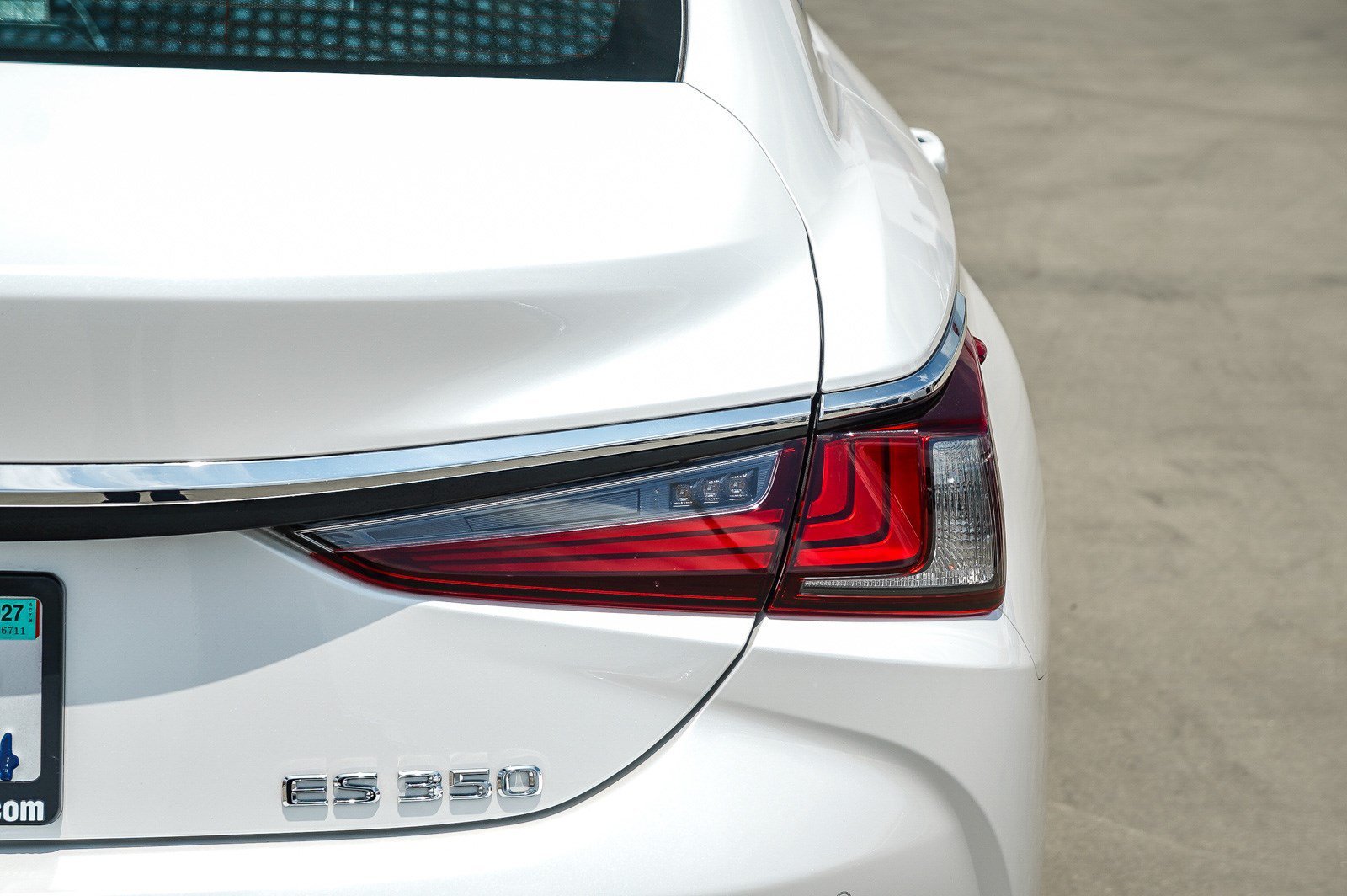 Used 2025 Eminent White Pearl Lexus 350 image 7
