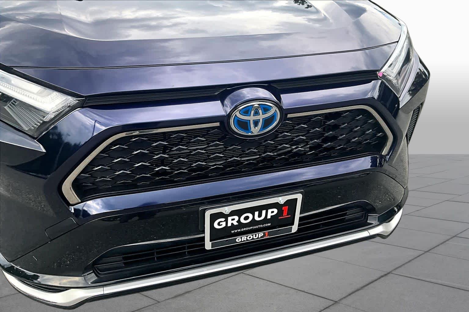 Used 2023 Blueprint Toyota SE image 30