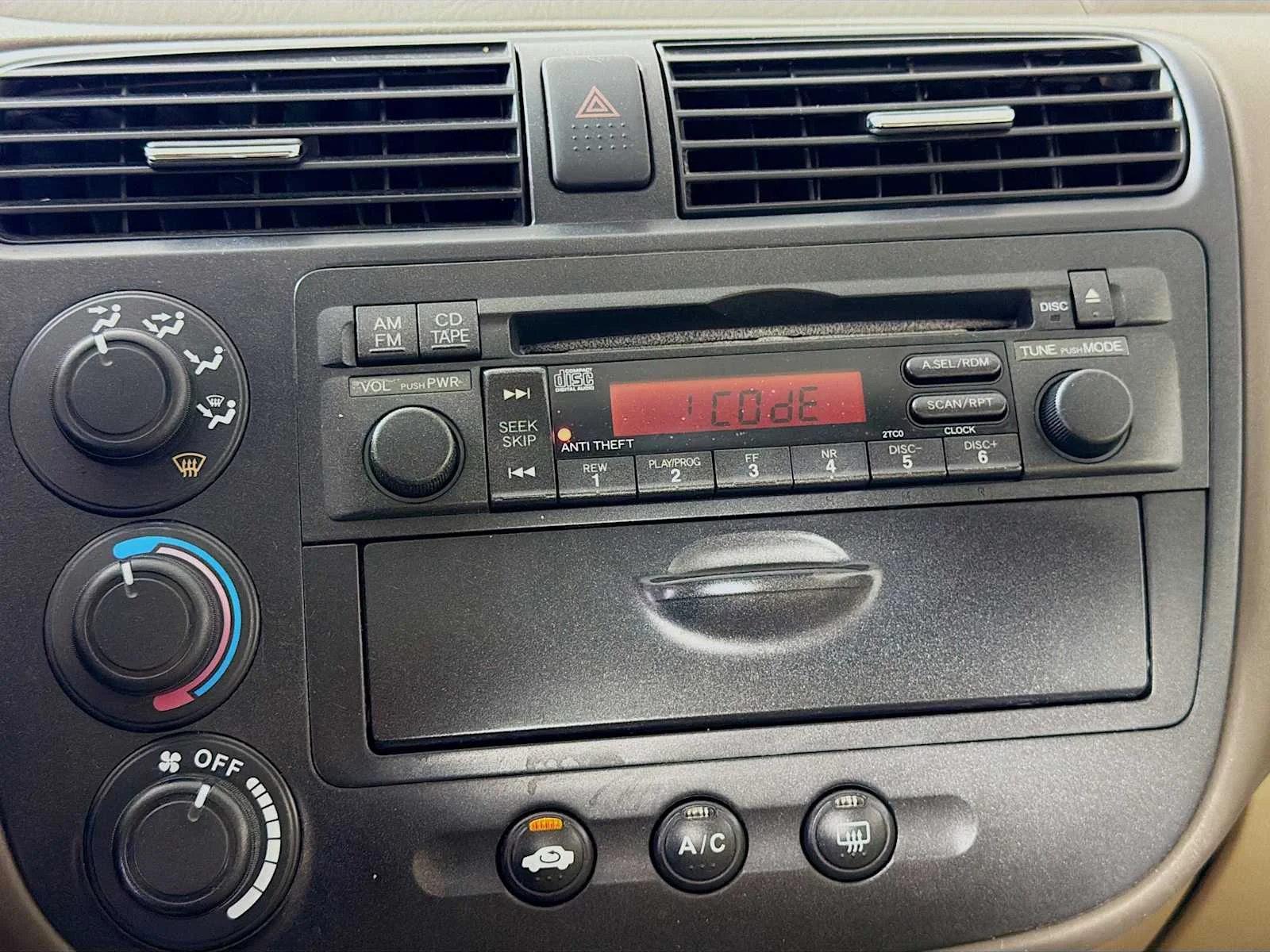 Used 2003  Honda EX image 11