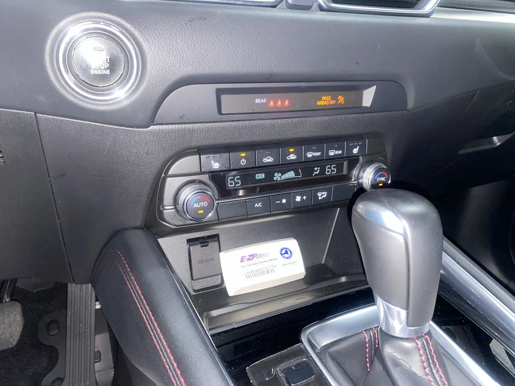 Certified Used 2025 Gray Mazda 2.5 S Carbon Edition image 26