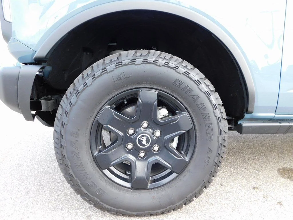 New 2024 Azure Gray Metallic Tri-Coat – Extra Cost Ford Black Diamond® image 10
