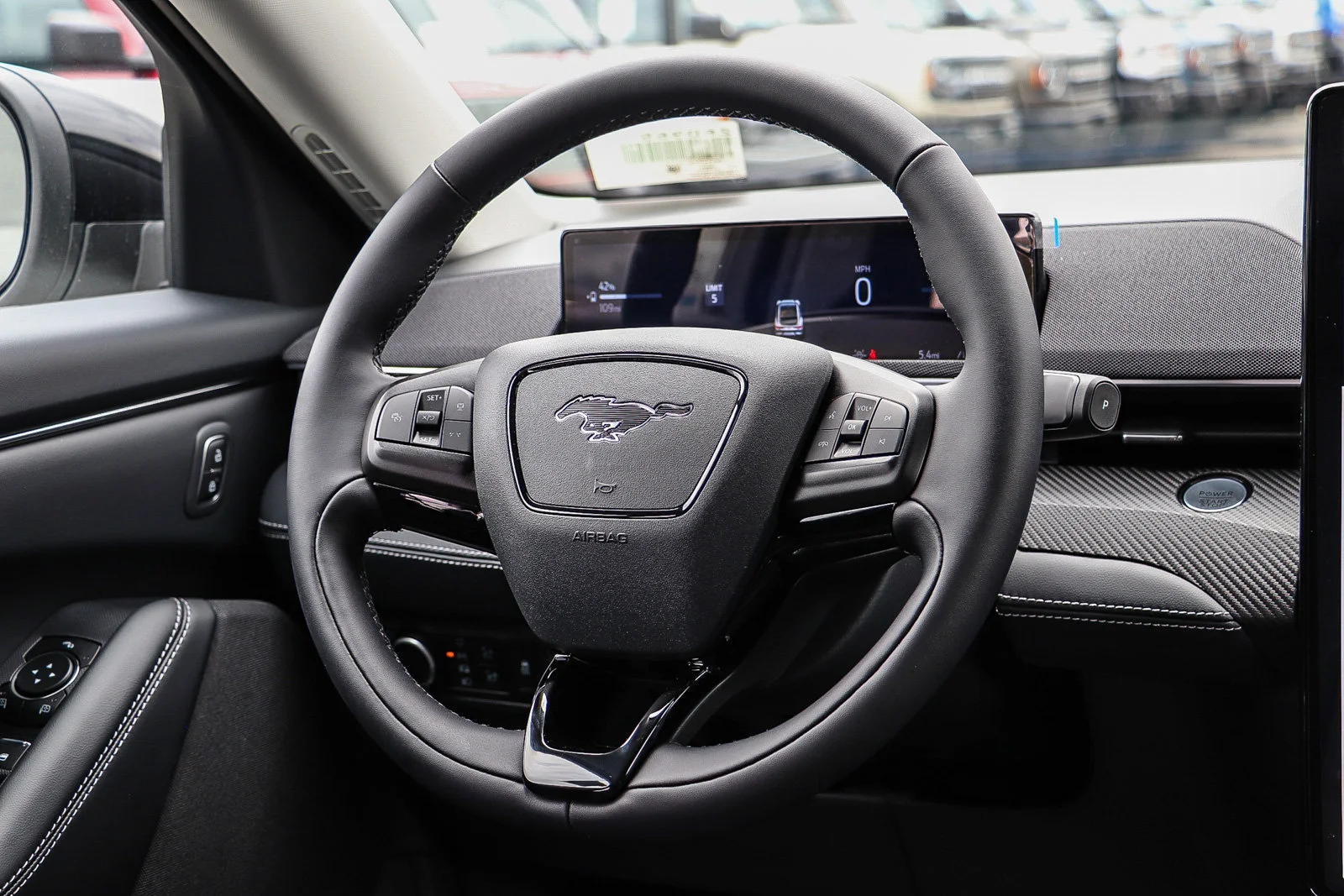 New 2026 Star White Metallic Tri-coat Ford Select image 18
