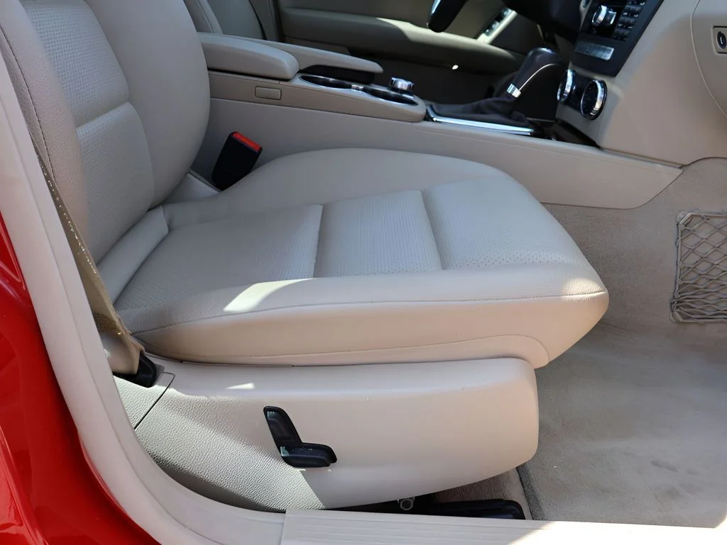 Used 2012 Mars Red Mercedes-Benz C 300 image 12